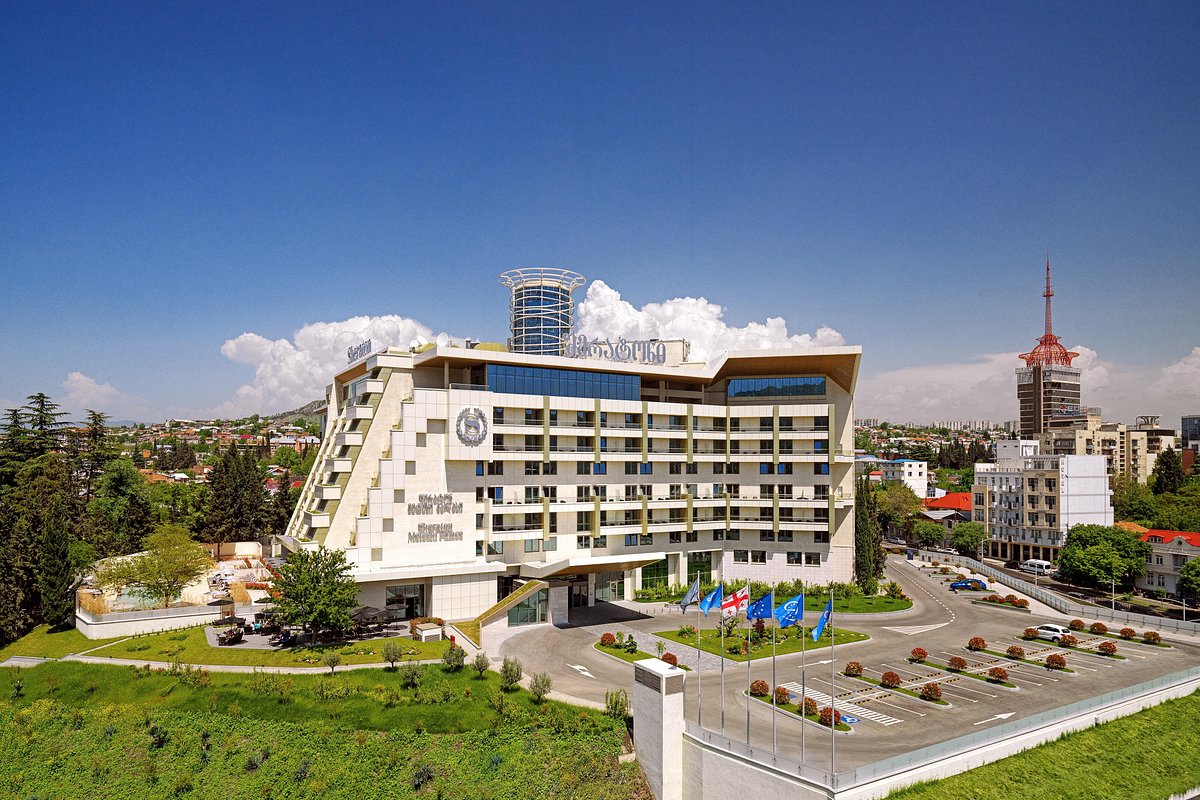 هتل Sheraton Grand Tbilisi